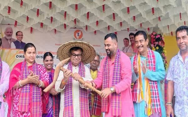 Nath Urges Farmers to Embrace Sustainable Farming for Long-Term Growth