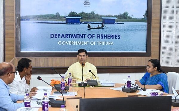 Tripura Accelerates Drive Towards Self-Reliance in Fish Production