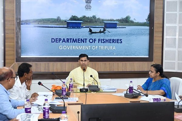 Tripura Accelerates Drive Towards Self-Reliance in Fish Production