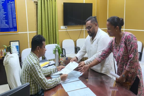 Youth Congress seeks online update facility for nurses