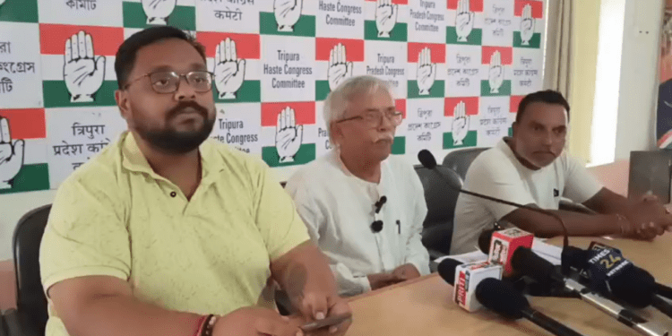 Youth Congress criticises PM over Pradhan praise