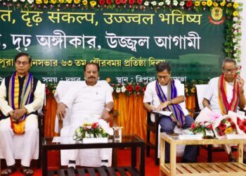 Governor calls to uphold Assembly’s democratic values