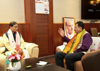 Tripura Assembly Speaker Rampada Jamatia meets Assam counterpart Ranjit Dass