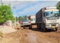 NH-08 gridlock: Lorry stuck for 8 hours in Tripura