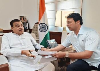 Gadkari orders action on Tripura highway repairs