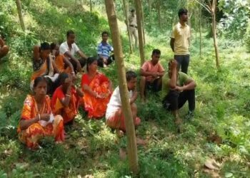 Two found dead in Kalyanpur; police investigate