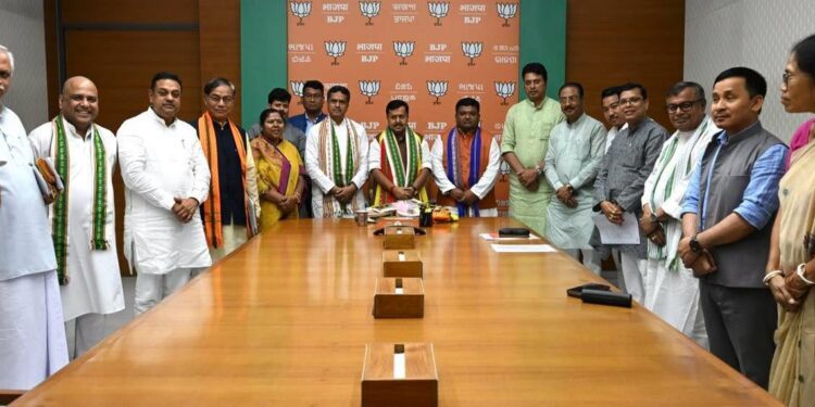 BJP discusses Tripura strategy, Tipra alliance