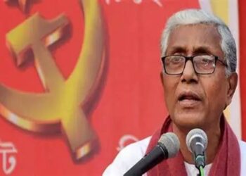 Manik Sarkar targets BJP over jobs, price rise