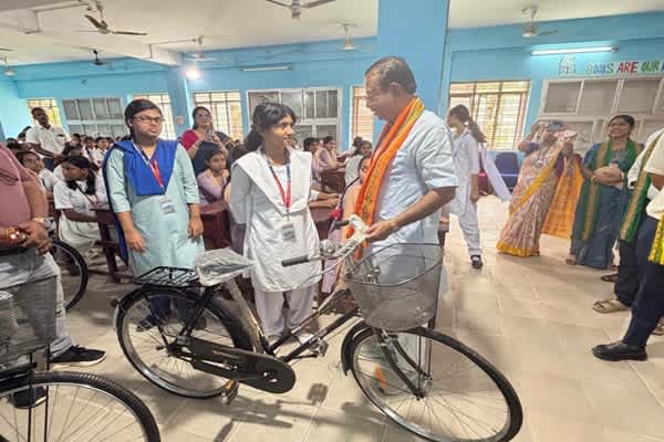 MP Rajib Bhattacharjee Gives Bicycles to Girl Students