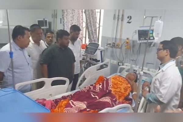 Tripura VC polls: BJP, CPI(M) leaders visit injured, seek probe into violence