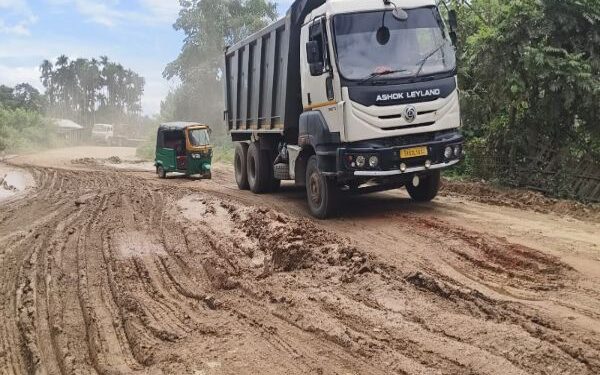 Water-Filled Potholes Make Pecharthal-Nabincherra Highway Hazardous