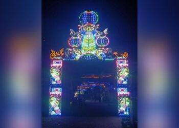  Kalyanpur gears up for Durga Puja with themed pandals, community initiatives